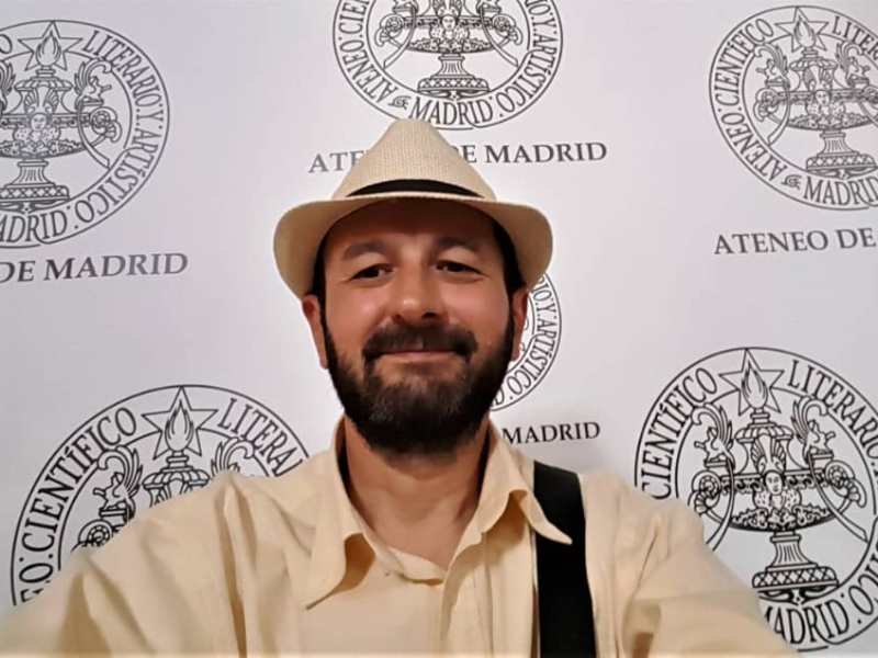 La poética de Gelu&nbsp;Vlaşin